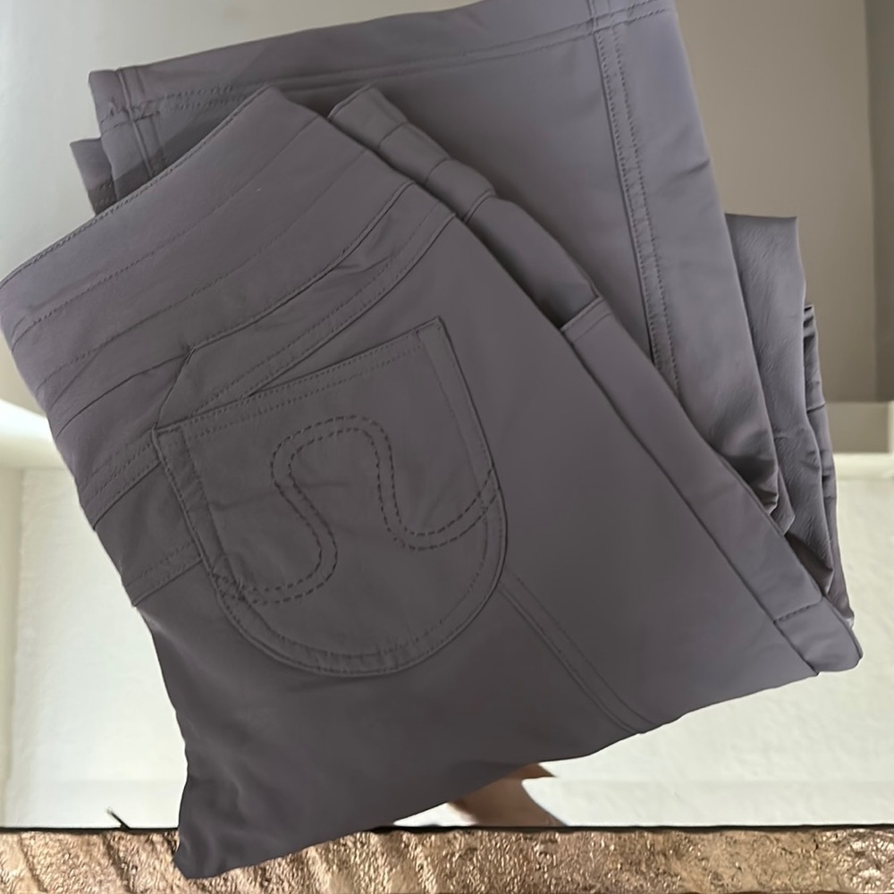 Lululemon Pants-Never worn